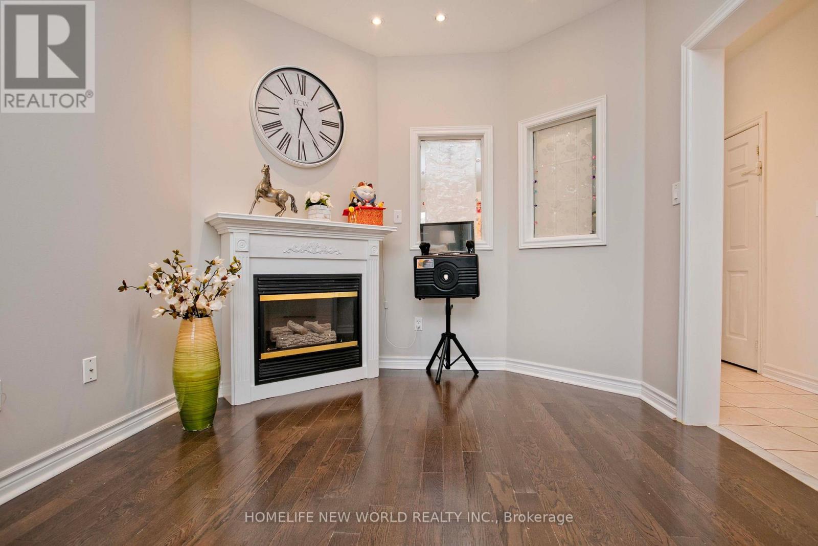 317 Milliken Meadows Drive, Markham, Ontario  L3R 0V8 - Photo 7 - N13206978