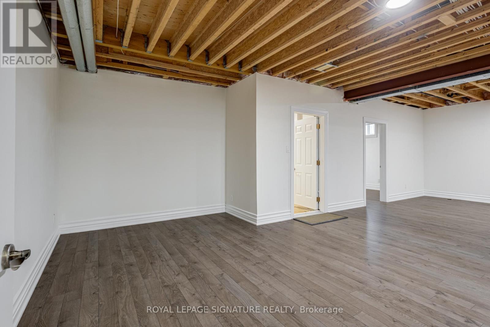 38 Pinemeadow Drive, Vaughan, Ontario  L4L 9C5 - Photo 34 - N13207120