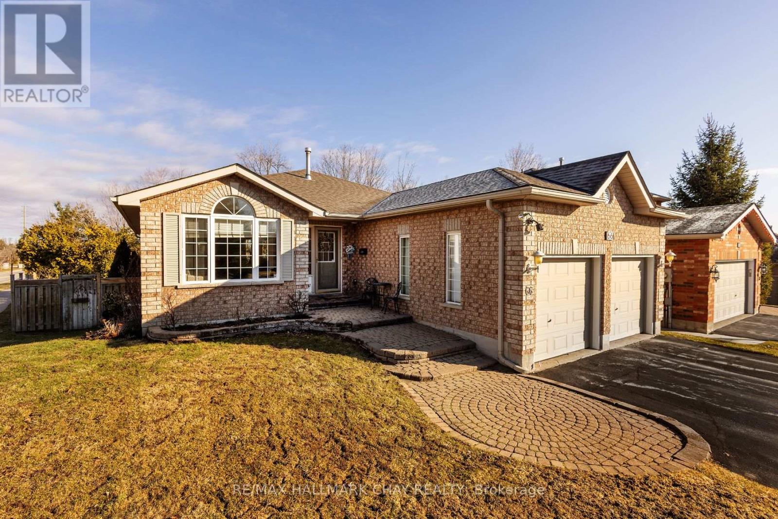 66 Osprey Ridge Road, Barrie (East Bayfield), Ontario  L4M 6P3 - Photo 2 - S13207078