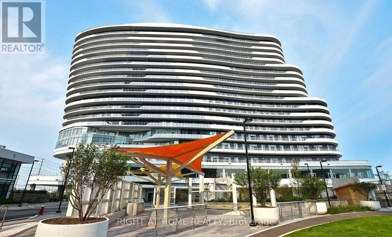 1011 - 2520 Eglinton Avenue W, Mississauga, Ontario  L5M 0Y4 - Photo 2 - W13206952
