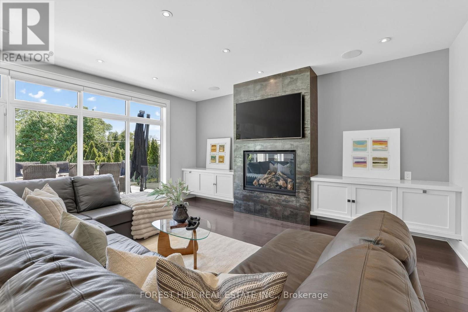 51 Greenfield Drive, Toronto, Ontario  M9B 1H2 - Photo 10 - W13206976