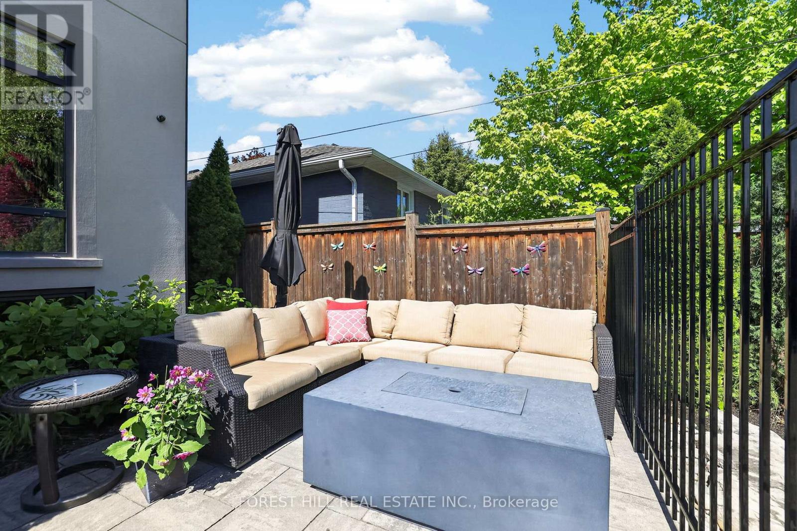 51 Greenfield Drive, Toronto, Ontario  M9B 1H2 - Photo 36 - W13206976