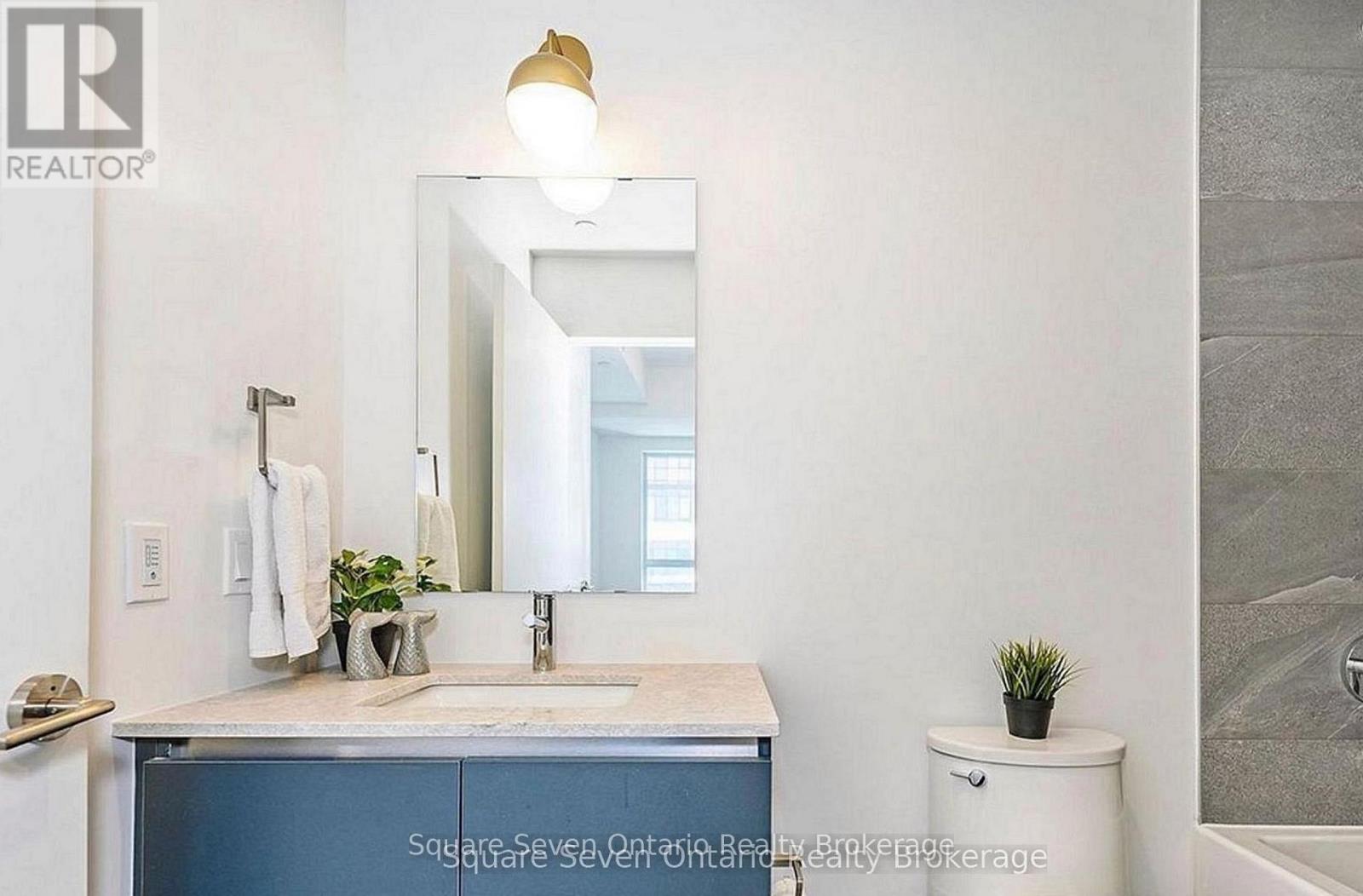 820 - 395 Dundas Street, Oakville, Ontario  L6M 4M2 - Photo 7 - W13206990