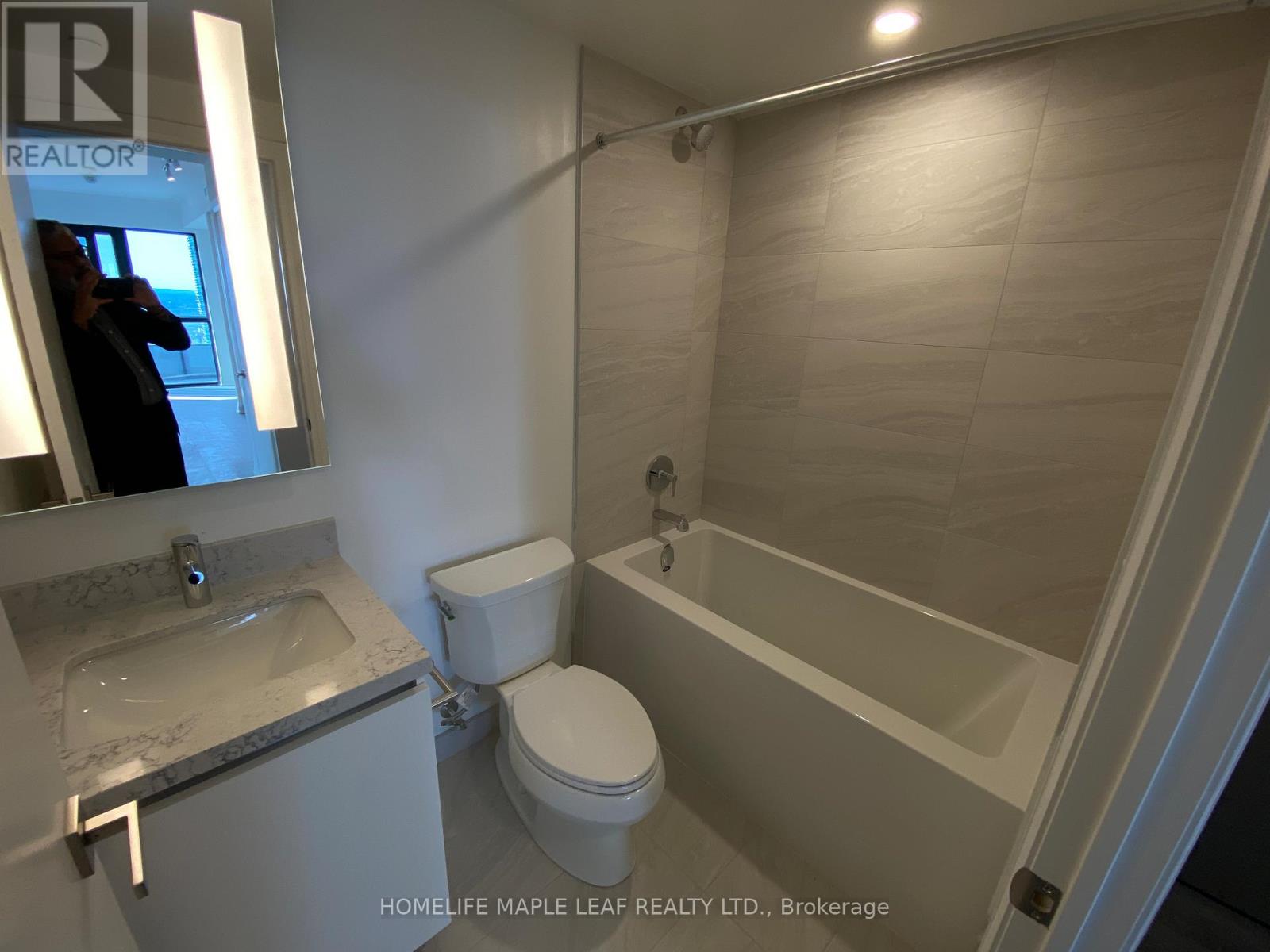5707 - 4015 The Exchange Street, Mississauga, Ontario  L5B 0N9 - Photo 29 - W13207000