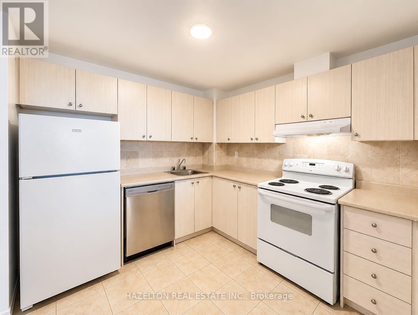 604 - 6719 Glen Erin Drive, Mississauga, Ontario  L5N 3S6 - Photo 5 - W13207002
