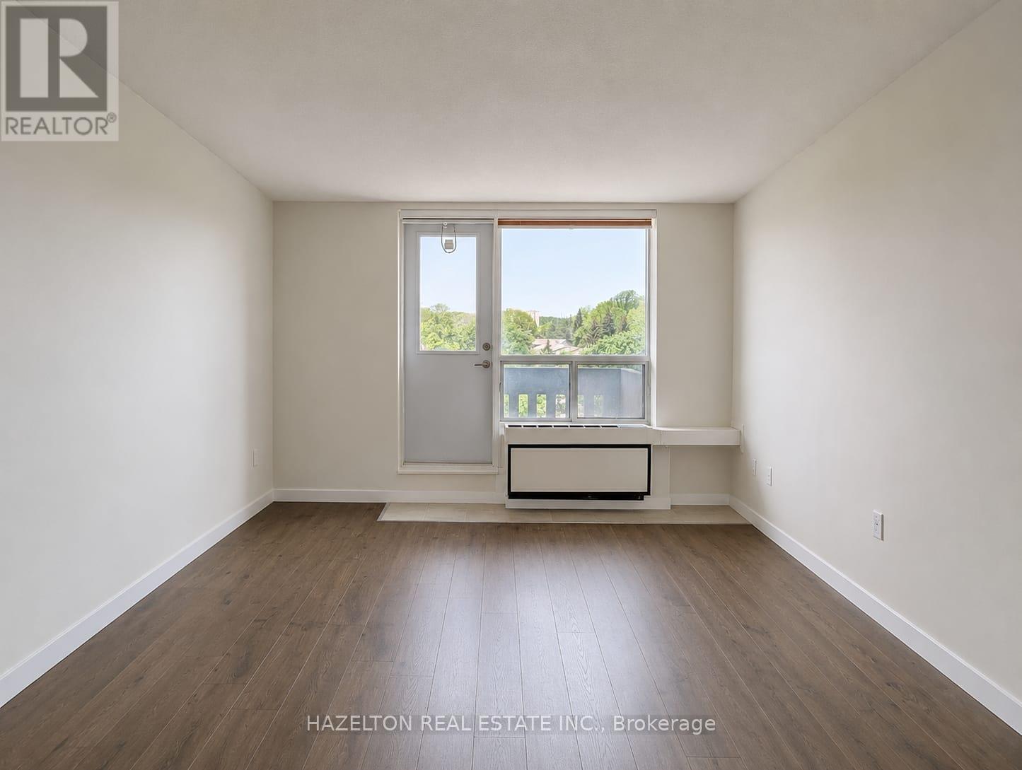 404 - 6719 Glen Erin Drive, Mississauga, Ontario  L5N 3S6 - Photo 2 - W13207004