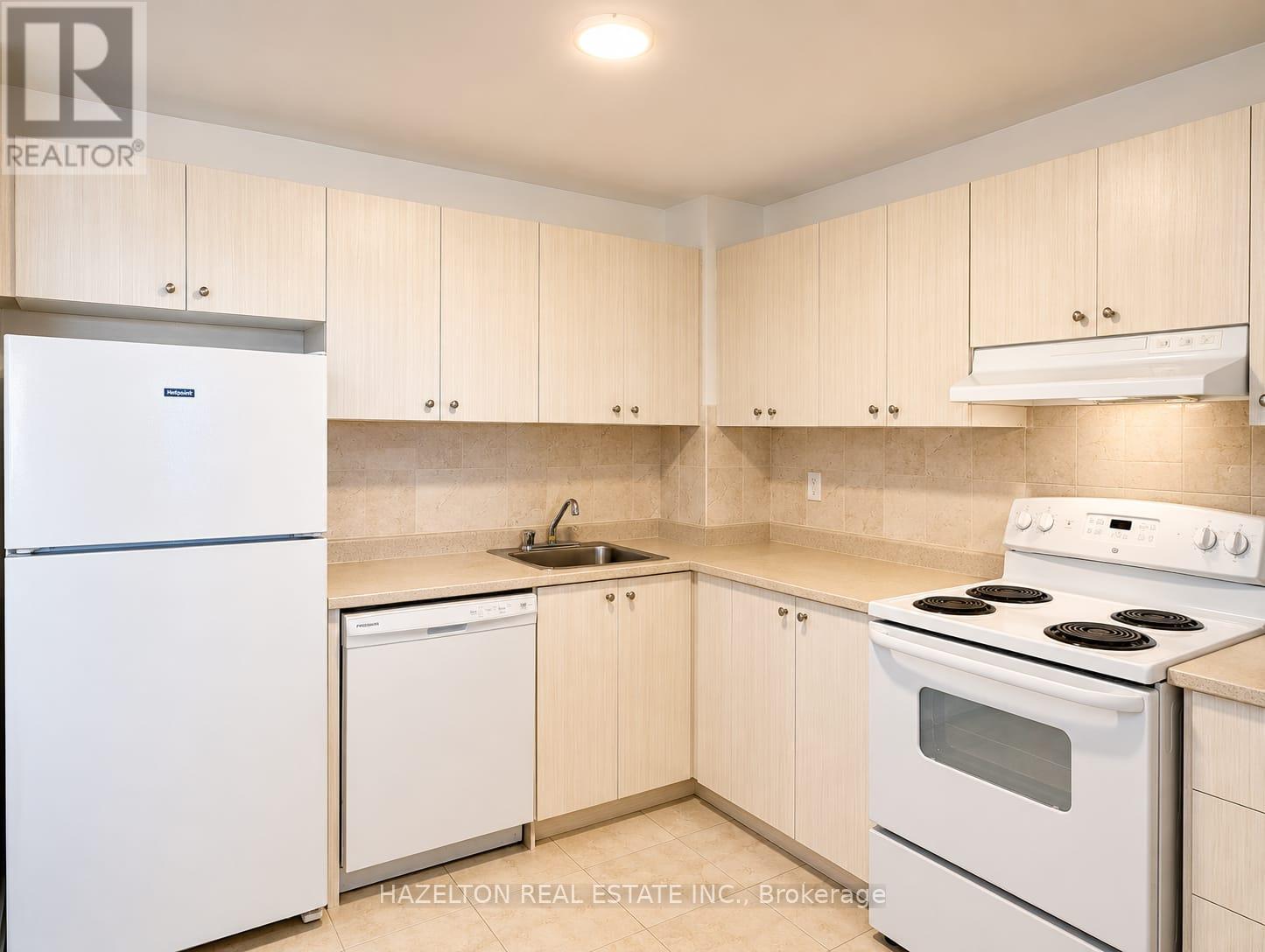 404 - 6719 Glen Erin Drive, Mississauga, Ontario  L5N 3S6 - Photo 4 - W13207004