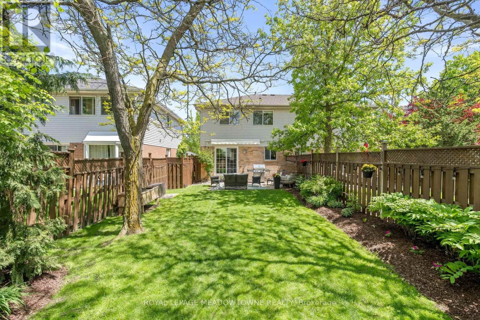 7 Preston Street, Halton Hills, Ontario  L7G 5T3 - Photo 34 - W13207056