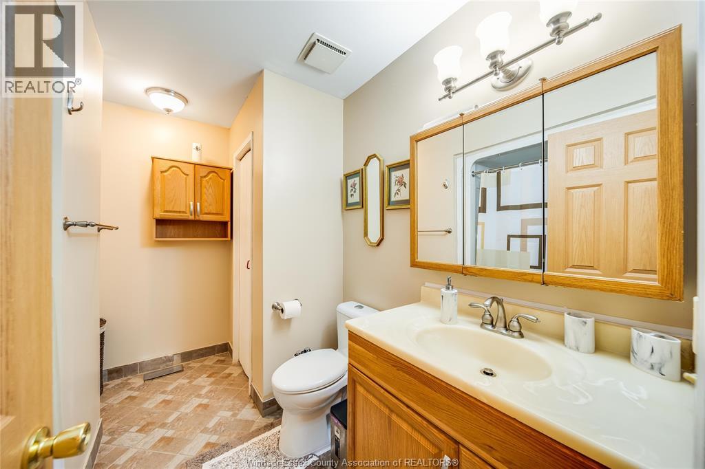 10572 Palms, Windsor, Ontario N8R 2E8 - Photo 24 - 26011917