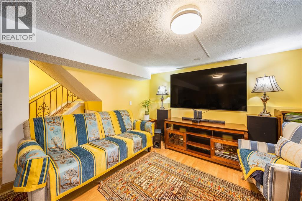 10572 Palms, Windsor, Ontario N8R 2E8 - Photo 29 - 26011917