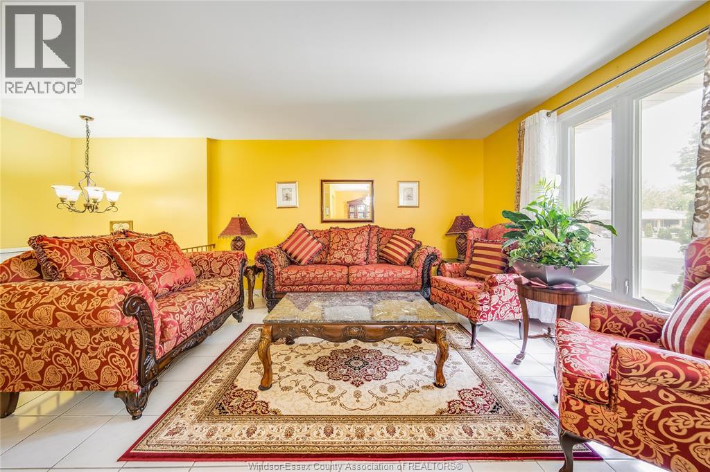 10572 Palms, Windsor, Ontario N8R 2E8 - Photo 7 - 26011917