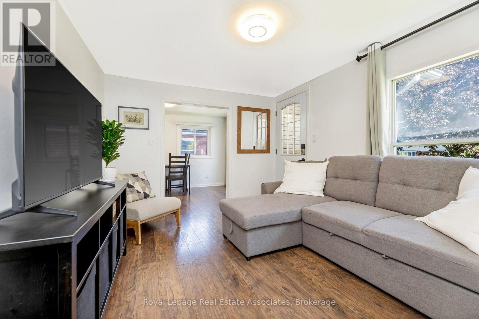 19 Beaucourt Road, Hamilton, Ontario  L8S 2R1 - Photo 8 - X13206972
