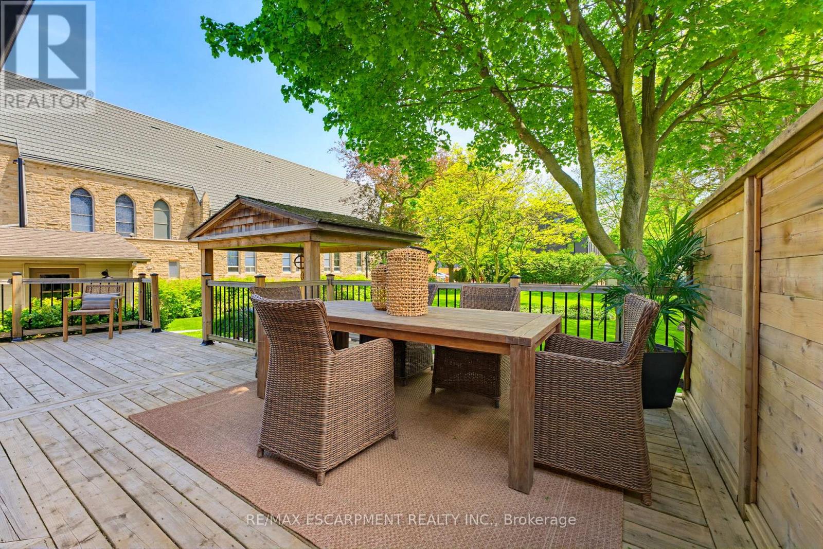304 Parkside Drive, Hamilton, Ontario  L0R 2H0 - Photo 26 - X13207058