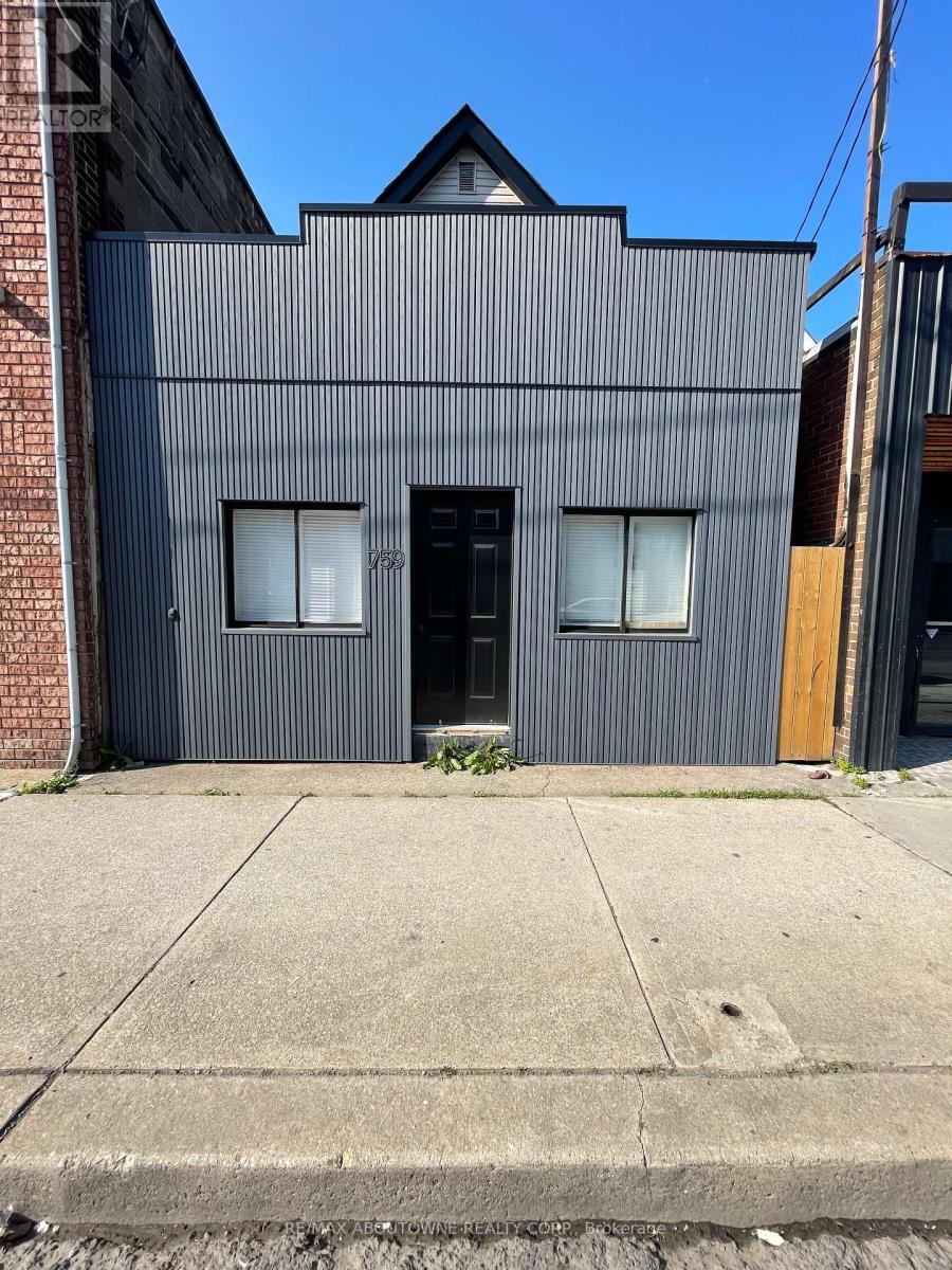759 BARTON STREET E, Hamilton, Ontario