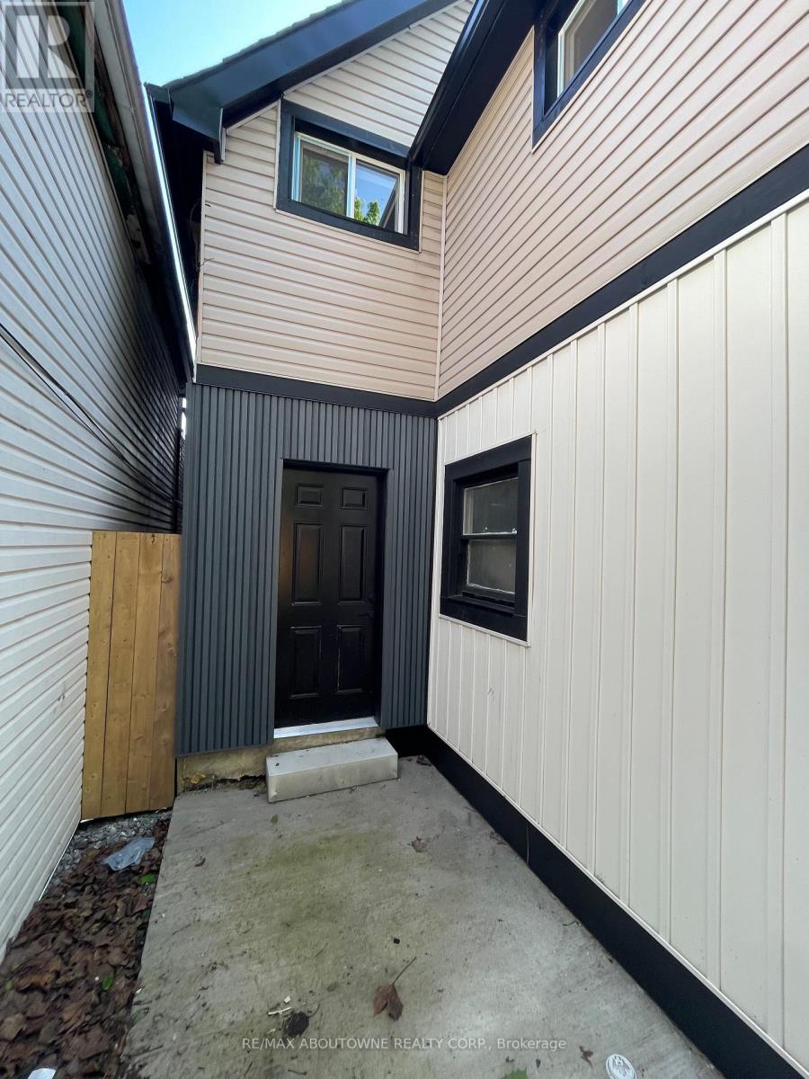 759 Barton Street E, Hamilton, Ontario  L8L 3A9 - Photo 12 - X13207118
