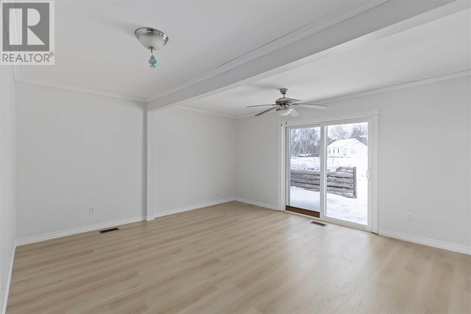 32 Main St, Iron Bridge, Ontario  P0R 1H0 - Photo 6 - SM260389