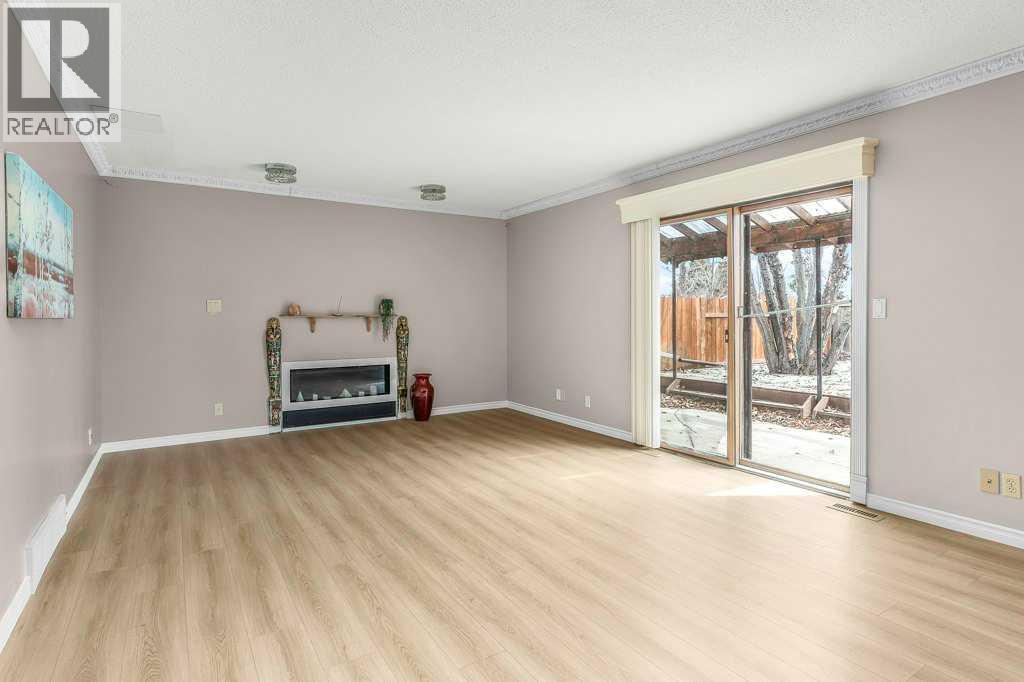 65 Wiltshire Boulevard, Red Deer, Alberta  T4N 6L2 - Photo 9 - A2313624