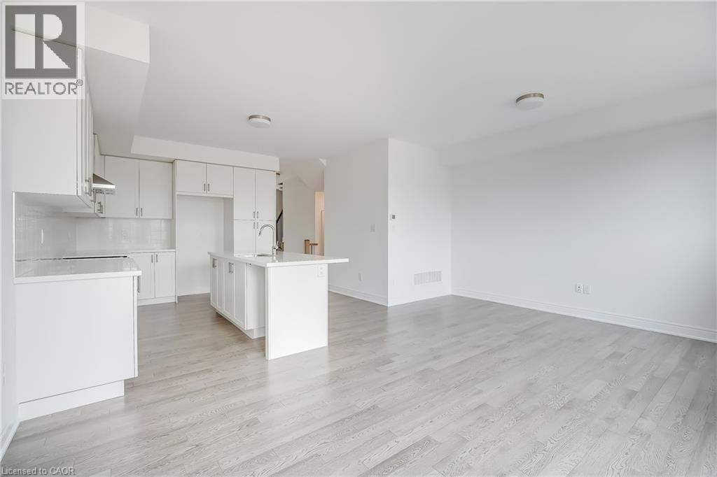 2273 Turnberry Road Unit# 31, Burlington, Ontario  L7M 2B2 - Photo 7 - 40832714