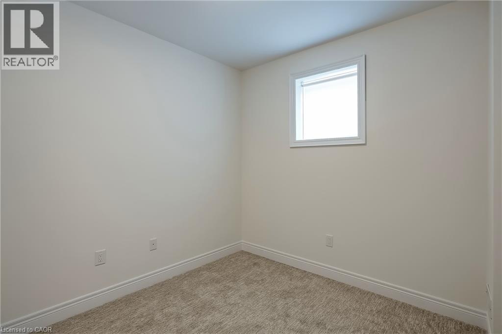 2273 Turnberry Road Unit# 31, Burlington, Ontario  L7M 2B2 - Photo 20 - 40832714