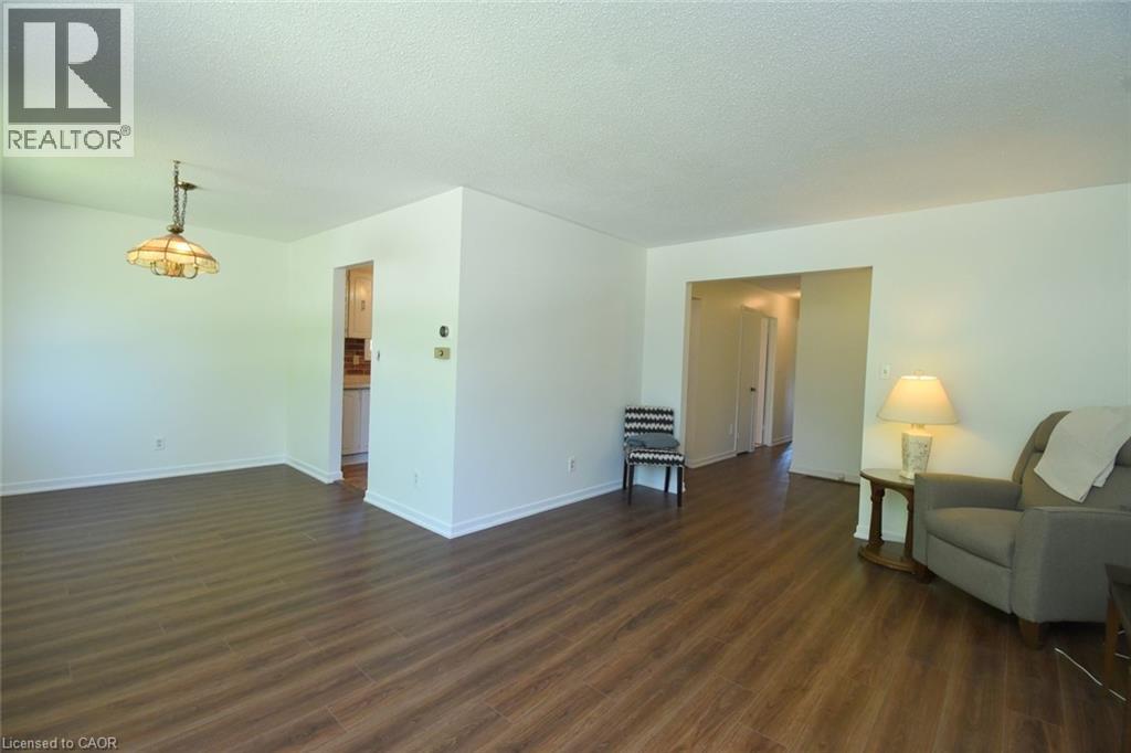 740 Hyde Road, Burlington, Ontario  L7S 1S7 - Photo 12 - 40816968