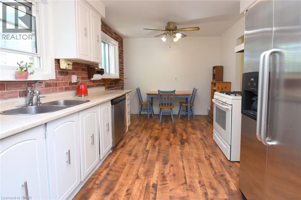 740 Hyde Road, Burlington, Ontario  L7S 1S7 - Photo 17 - 40816968