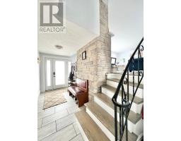 10 Southcott Drive
