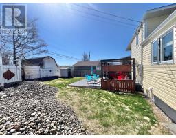 10 Southcott Drive