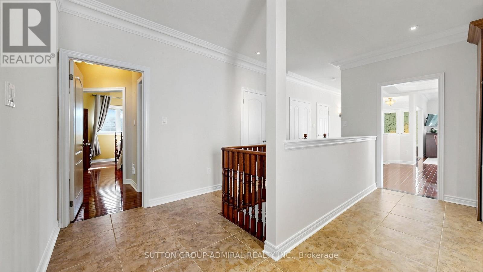 492 Kwapis Boulevard, Newmarket, Ontario  L3X 3K6 - Photo 18 - N13197730