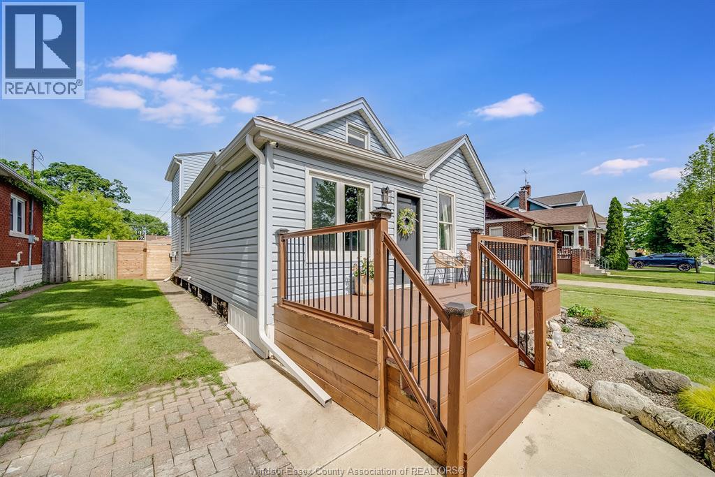 1804 Hall Avenue, Windsor, Ontario N8W 2L4 - Photo 2 - 26011186