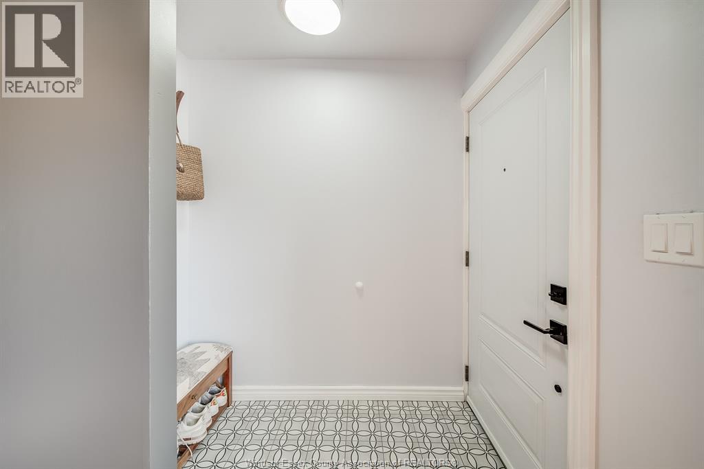1804 Hall Avenue, Windsor, Ontario N8W 2L4 - Photo 5 - 26011186