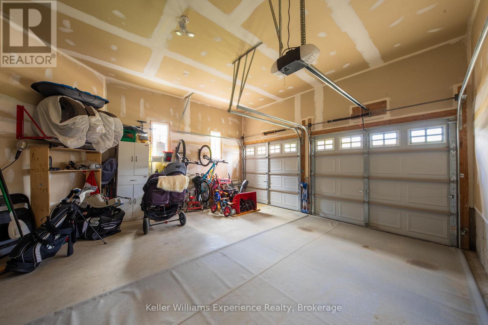 8 Hewson Street, Penetanguishene, Ontario  L9M 0V8 - Photo 27 - S13207256
