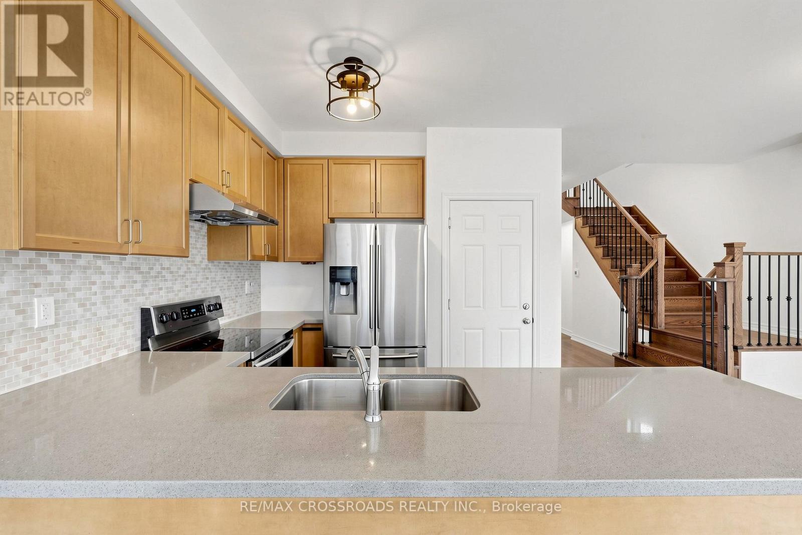 27 Collier Crescent, Markham, Ontario  L6E 0T2 - Photo 8 - N13202444
