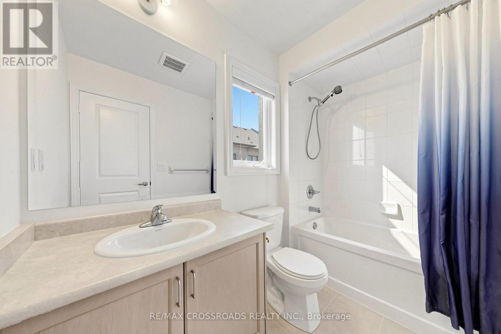 27 Collier Crescent, Markham, Ontario  L6E 0T2 - Photo 19 - N13202444