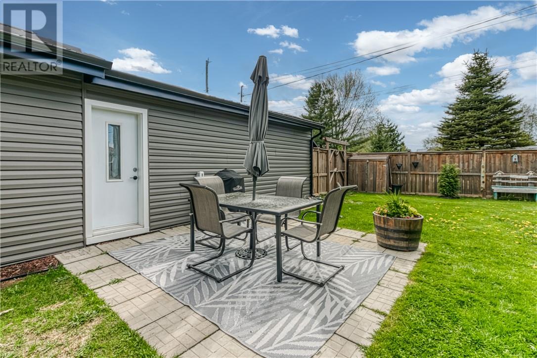 3979 Harold Crescent, Val Caron, Ontario  P3N 1J3 - Photo 10 - 2128090