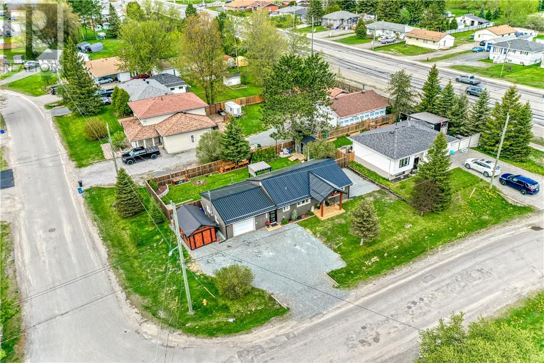 3979 Harold Crescent, Val Caron, Ontario  P3N 1J3 - Photo 29 - 2128090