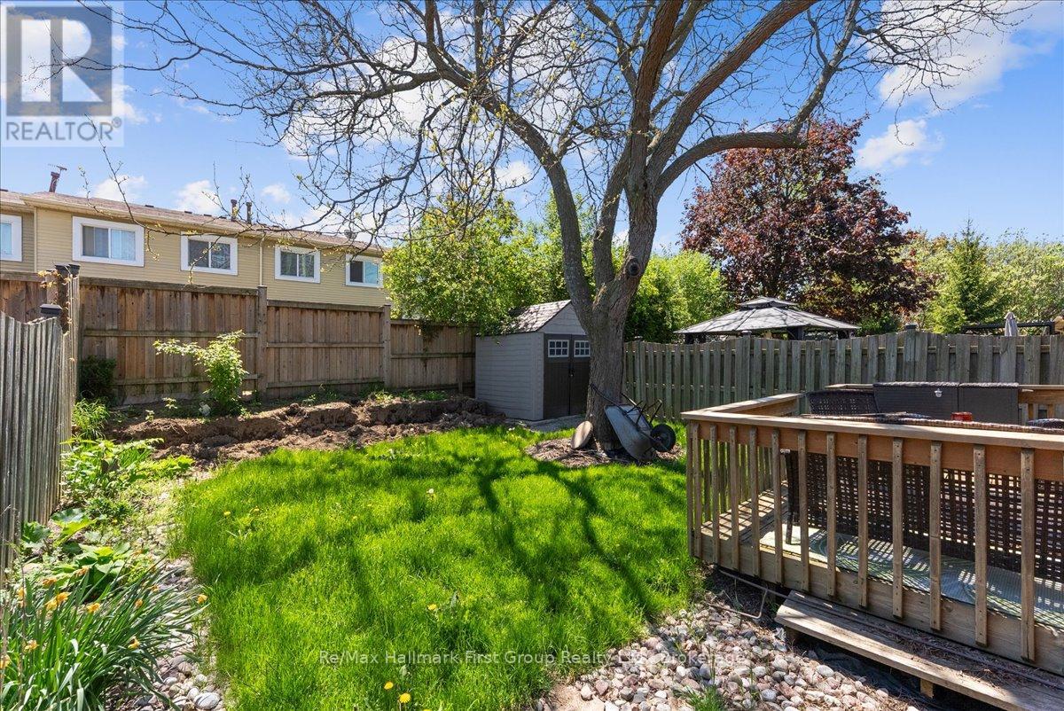 121 Ribblesdale Avenue, Whitby, Ontario  L1N 7K2 - Photo 24 - E13207272