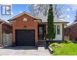 121 RIBBLESDALE AVENUE, Whitby, Ontario