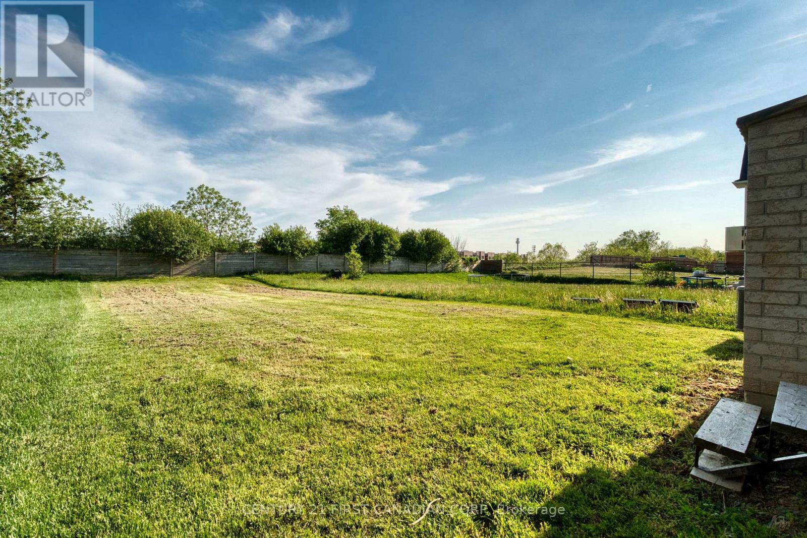 1210 Sandbar Street, London North, Ontario  N6G 0G7 - Photo 34 - X13207260
