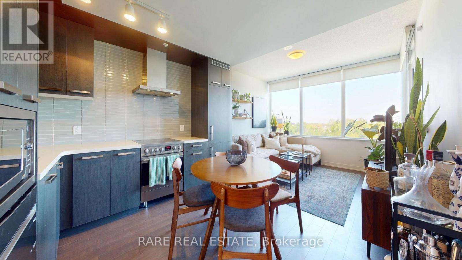 N516 - 120 Bayview Avenue, Toronto, Ontario  M5A 0G4 - Photo 1 - C13207134