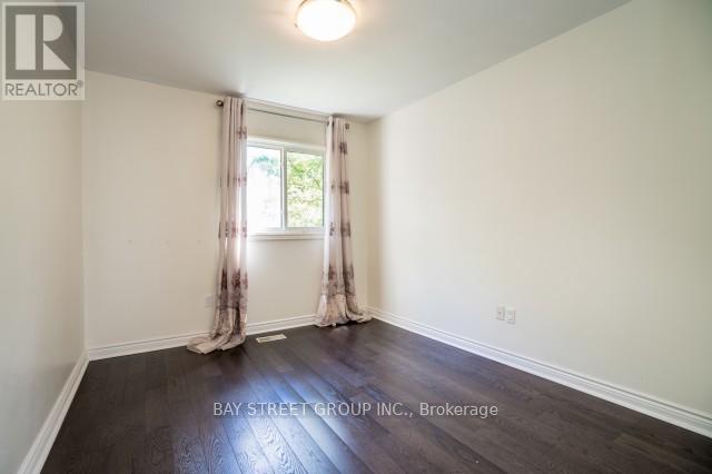 137 Helendale Avenue, Toronto, Ontario  M4R 1C6 - Photo 10 - C13207174