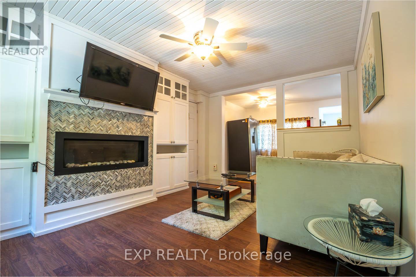 43 Clifford Street, Quinte West, Ontario  K0K 1L0 - Photo 32 - X12798446