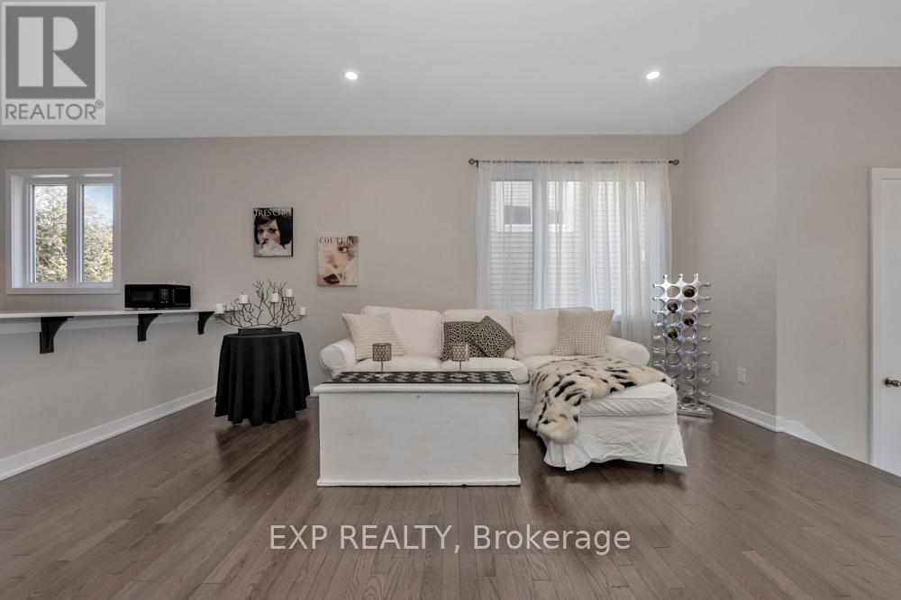 279 Falsetto Street, Ottawa, Ontario  K1W 0S4 - Photo 13 - X13207156