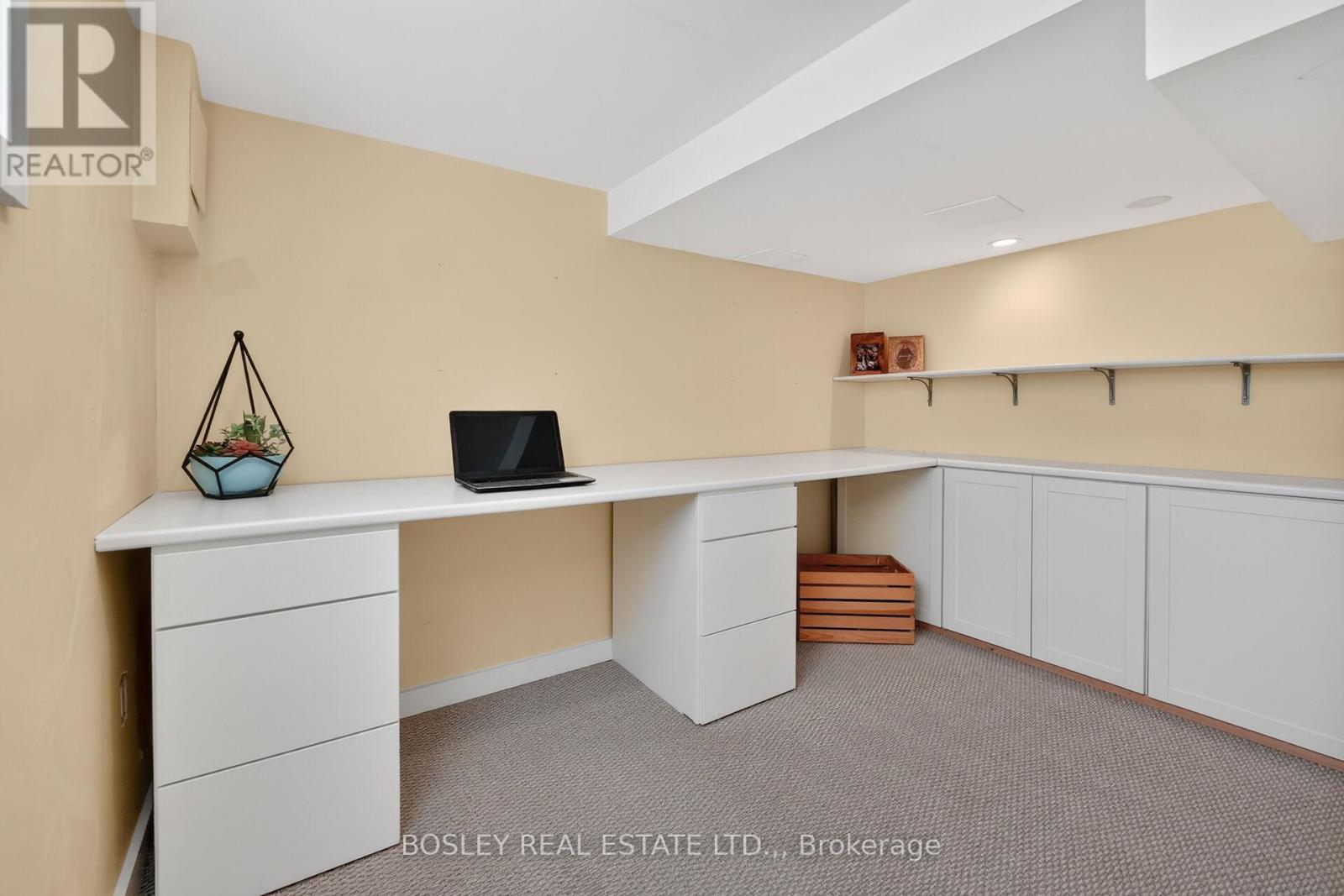 21 Chapel Street N, Thorold, Ontario  L2V 2E3 - Photo 26 - X13207248
