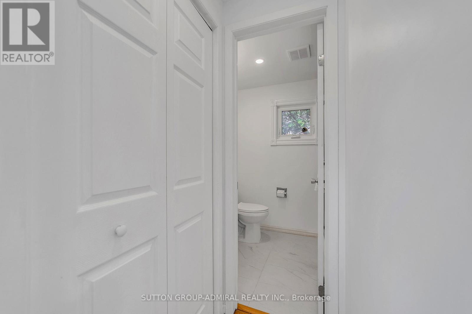 10 Park Lane Circle, Richmond Hill, Ontario  L4C 6S8 - Photo 35 - N13207220