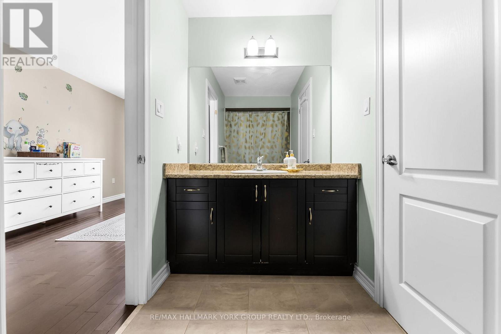 13 Charmuse Lane, East Gwillimbury, Ontario  L9N 1K9 - Photo 17 - N13207226