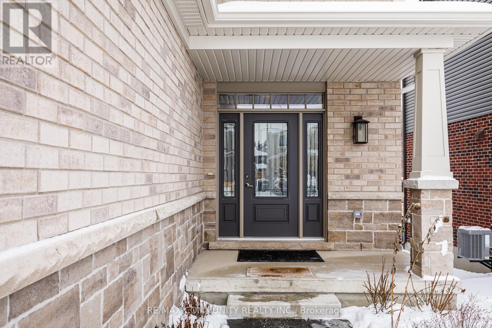 122 Plewes Drive, Collingwood, Ontario  L9Y 5M4 - Photo 4 - S13207216