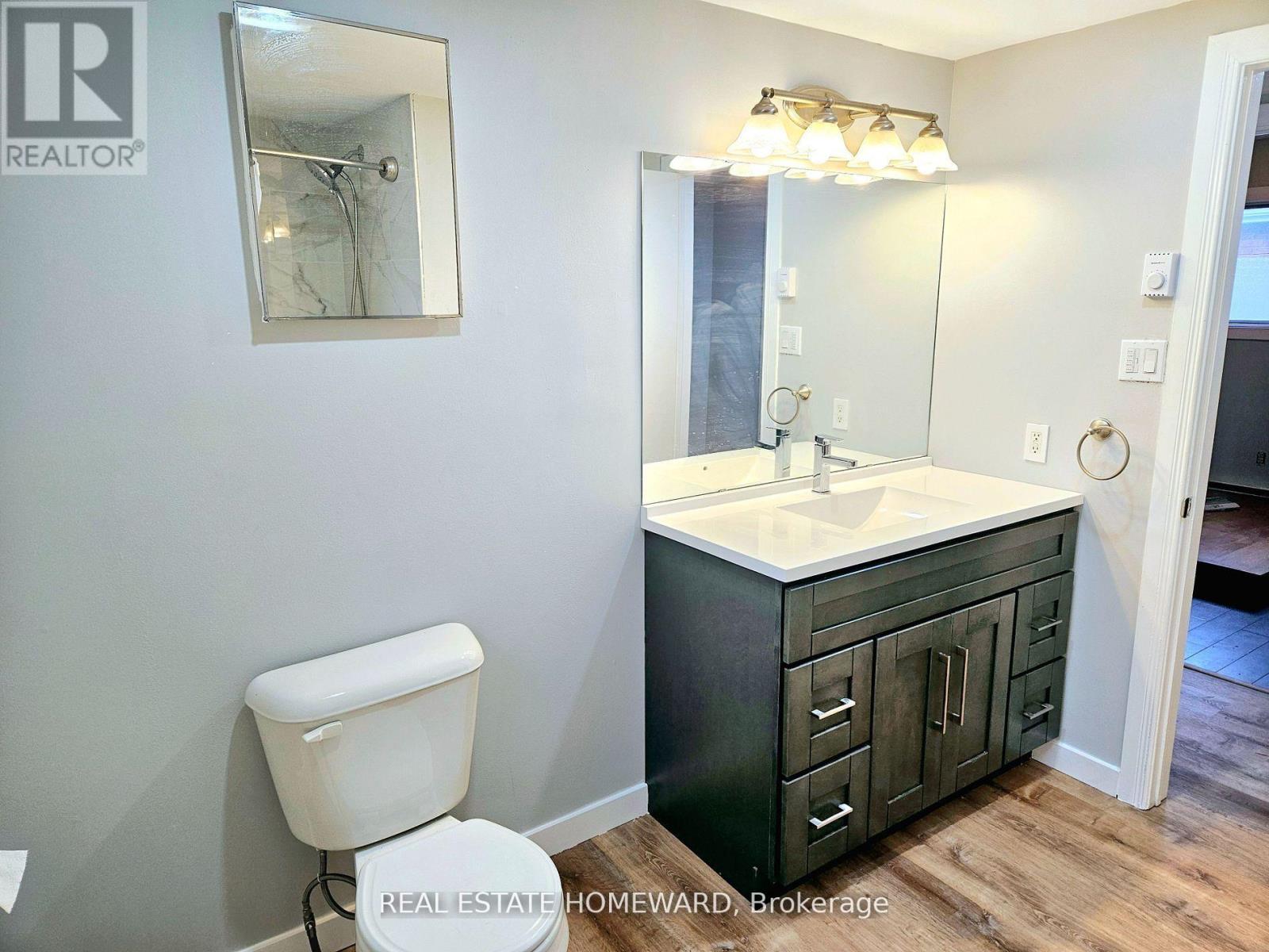7 Bristow Court, Barrie, Ontario  L4N 6T1 - Photo 6 - S13207234