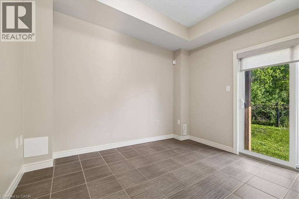 11 Stockbridge Gardens Unit# 25, Hamilton, Ontario  L8J 0H5 - Photo 38 - 40832787