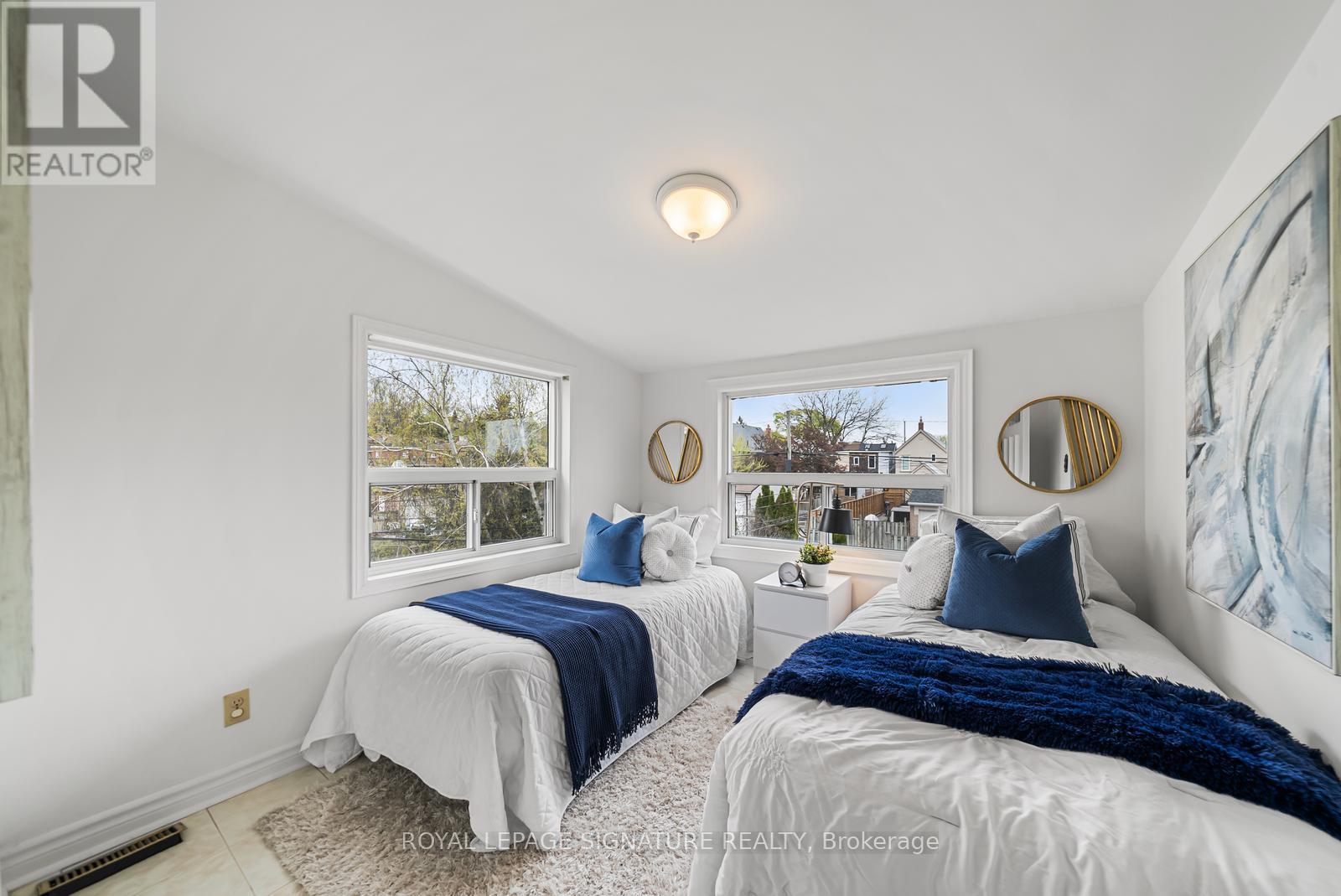 387 Bartlett Avenue N, Toronto, Ontario  M6H 3G8 - Photo 18 - W13207160