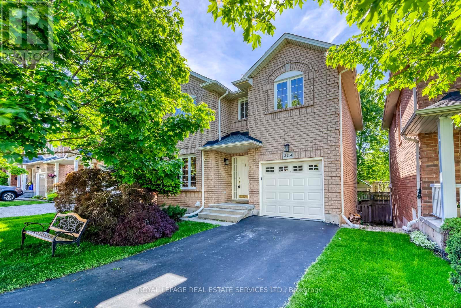2114 Springdale Road, Oakville, Ontario  L6M 4C6 - Photo 1 - W13207228